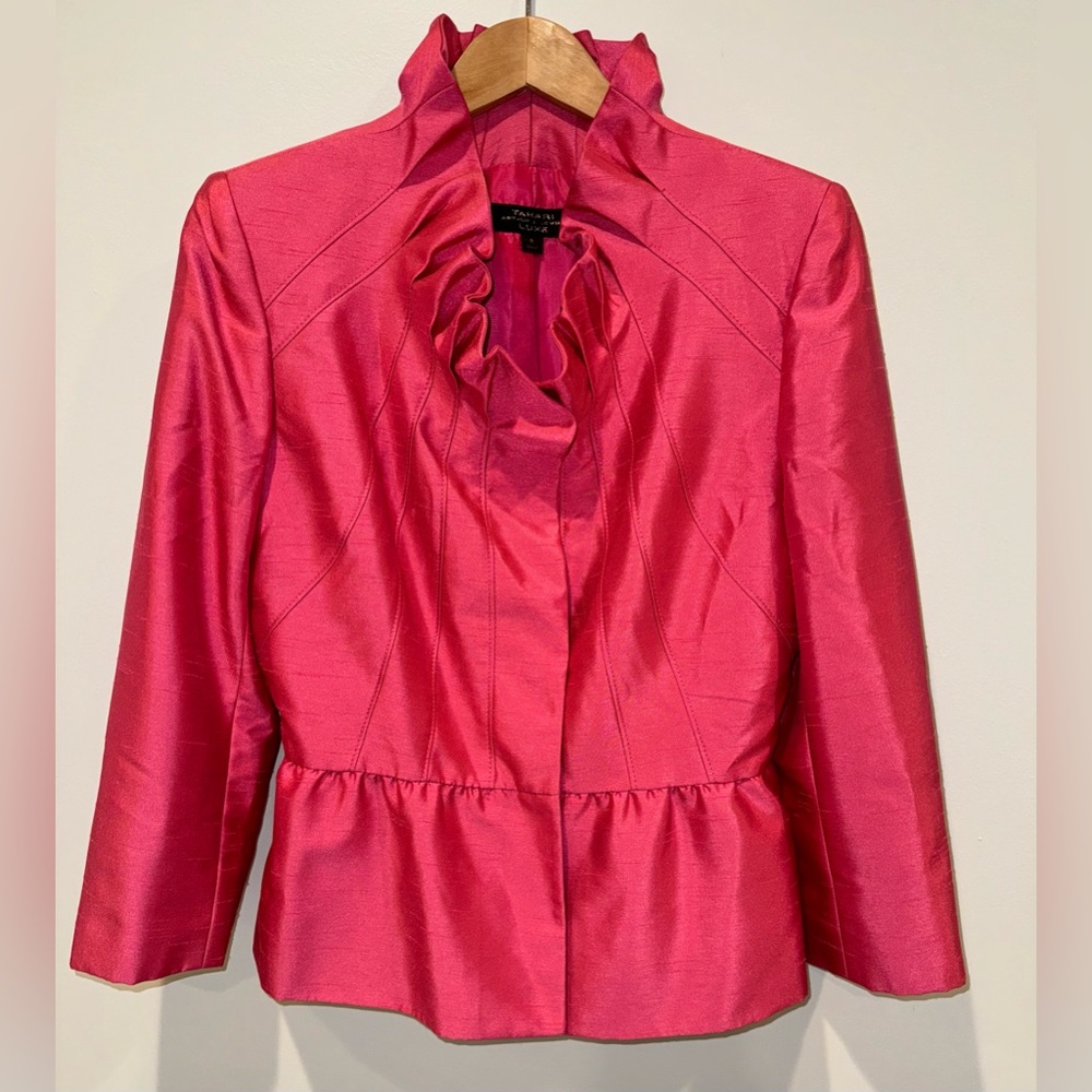 Tahari Arthur B. Levine LUXE Jacket